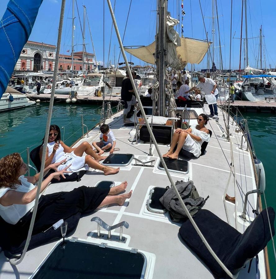 Sailboat B&B On Board カターニア エクステリア 写真